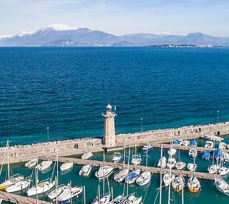 Garda Ibiscus Di Francia * Desenzano del Garda